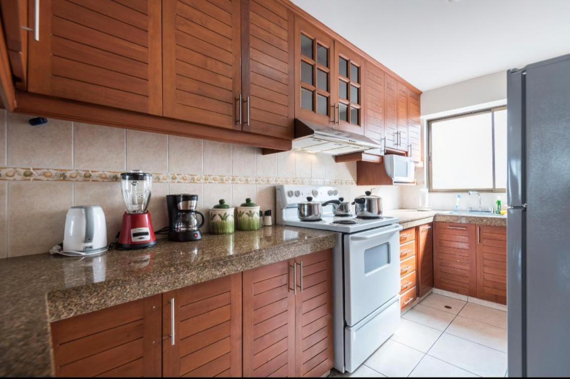New Apartment In Miraflores! Larcomar Area! Lima Ngoại thất bức ảnh